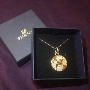 Beautiful Swarovski necklace